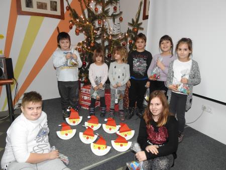 Ustvarjalna delavnica v Knjižnici in čitalnici Razkrižje 5